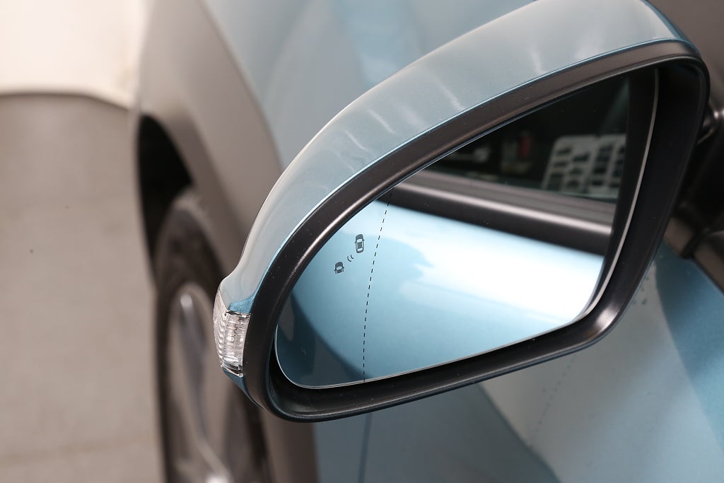 Hyundai Kona Electric 64 kWh Premium 204hk Skinn Head-up KRELL 2020