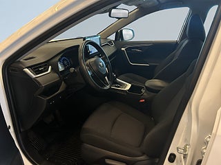 Toyota RAV4 Hybrid AWD/MoK/SoV/B-Kamera/Psens/Ad.Farthållare/MOMS – bild 7