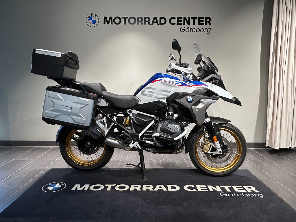BMW R1250GS / Style HP / 3st väskor / 3,45% ränta / Motobågar