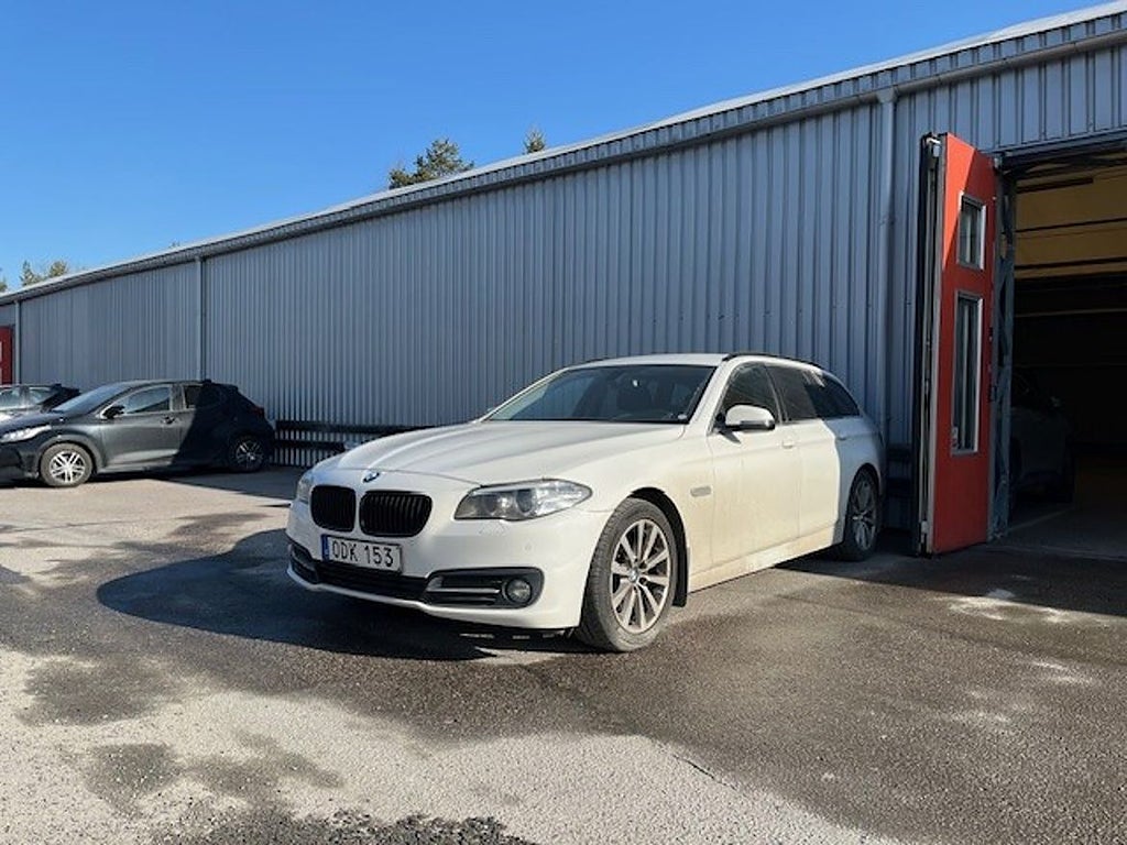 BMW 520 d xDrive Touring V-hjul, Drag, Motorvärmare