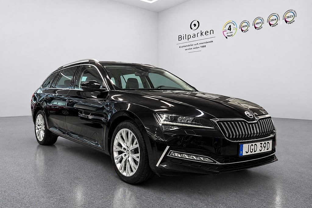 Skoda Superb iV 1.4 TSI iV Business | Navigator | Kamera | Värmare