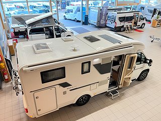 Husbil-halvintegrerad Adria MATRIX PLUS 670 SL 5 av 19