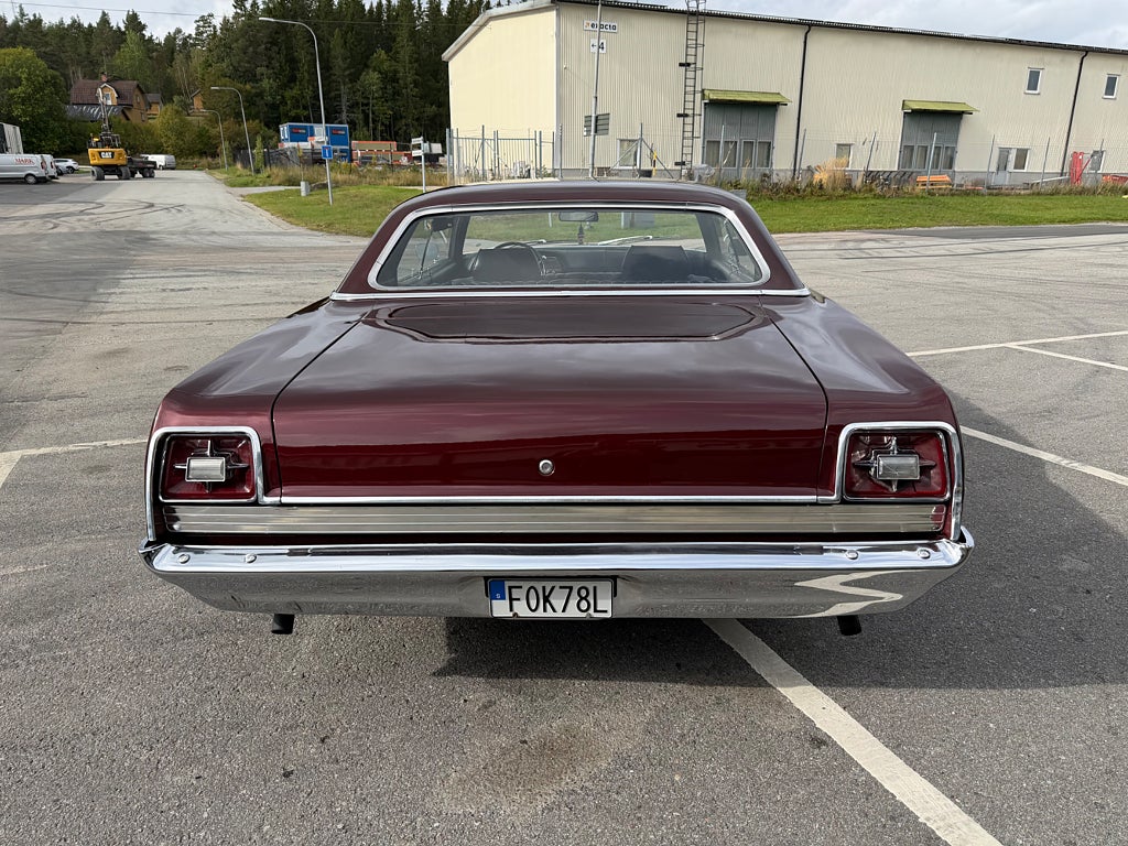 Ford Galaxie 500 4-dörrars Hardtop 5.0 V8 0kr insats 1705kr/mån