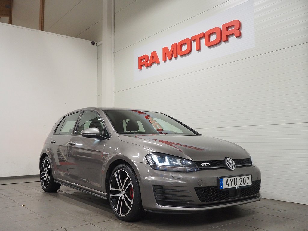 Volkswagen Golf GTD 184hk DSG | Pluspaket | D-värm | B-kam | 2015