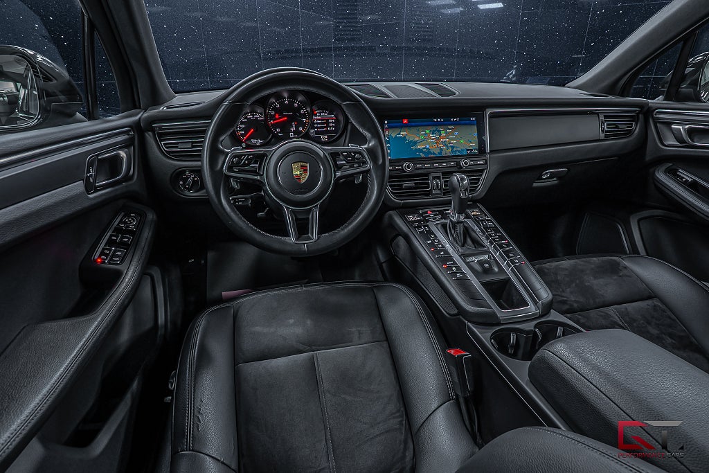 Porsche Macan Nordic PDK Pano 21" RS Spyder Power Steering+ Carplay