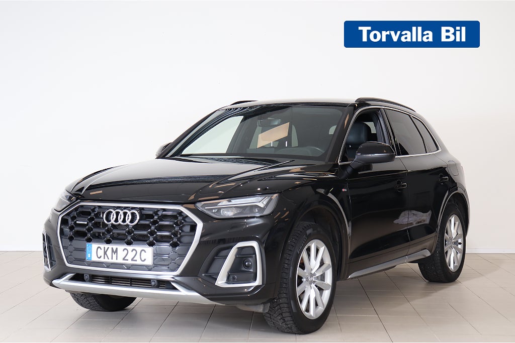 Audi Q5 55TFSIe Quattro S-Line Värmare B-kamera Drag V-Hjul