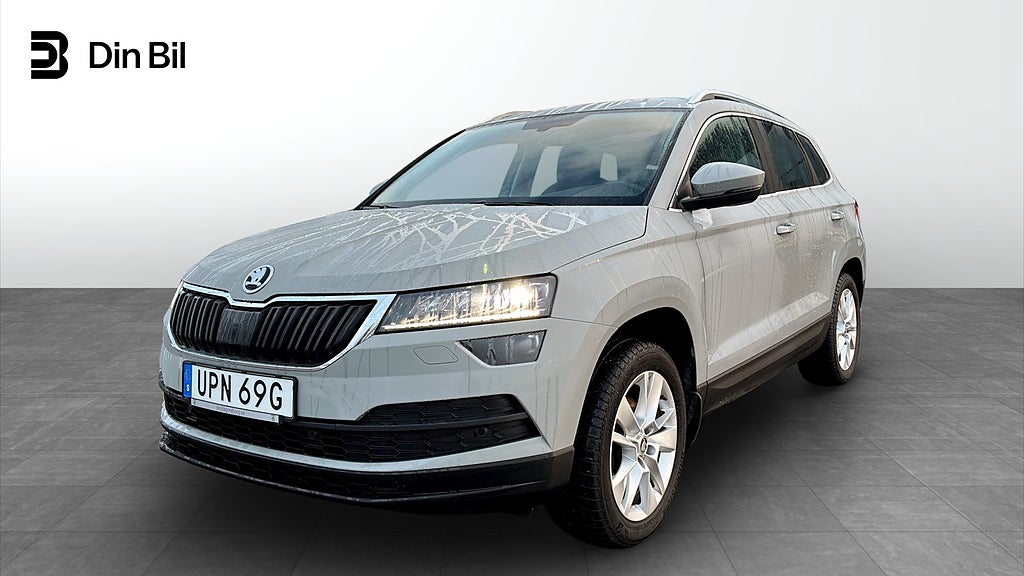 Skoda Karoq Style 1.0 TSI 110Hk Drag|Värmare|Canton