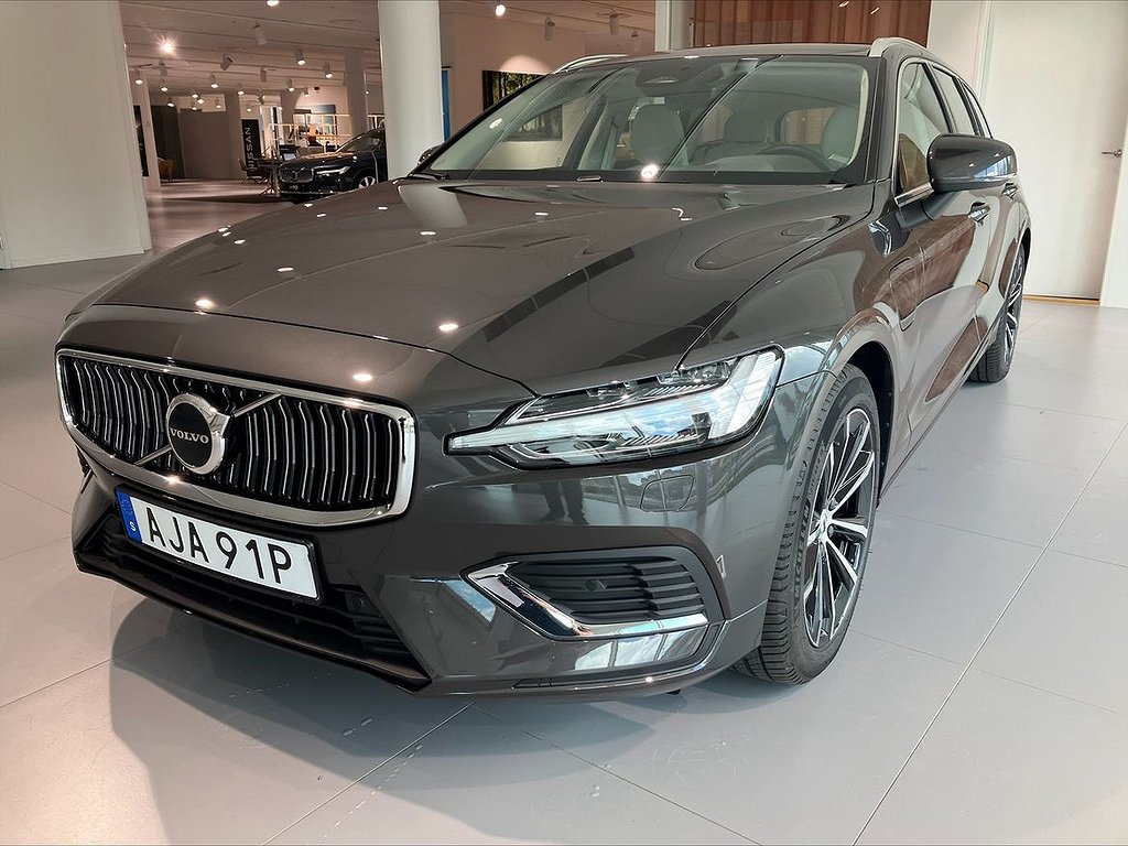 Volvo V60 T8 Plus Bright *Rabattkampanj - Nu med premie!