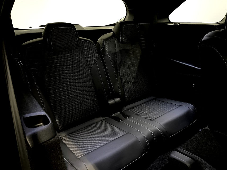 Bild på Peugeot 5008 GT Hybrid 145hk Aut 7-SITS B-KAMERA CARPLAY