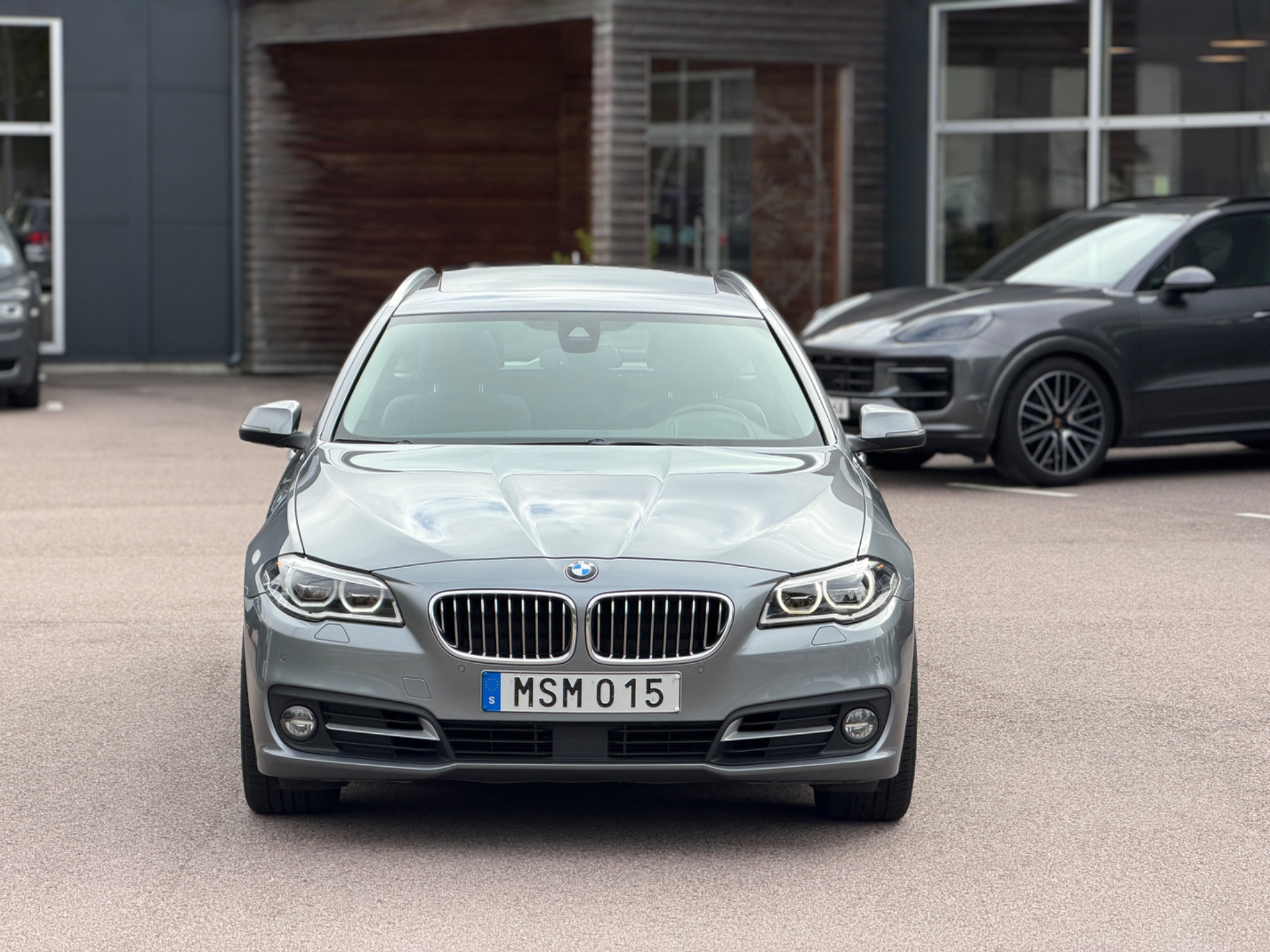 BMW 530 2015, kuva 3/57