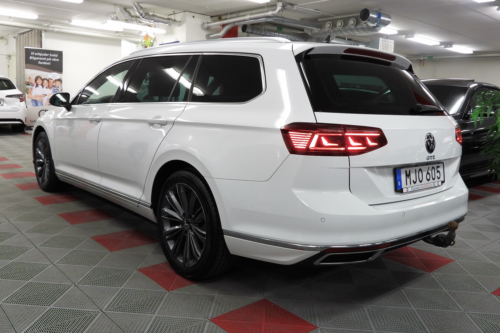 Volkswagen Passat Sportscombi GTE 2021, bild 7/60
