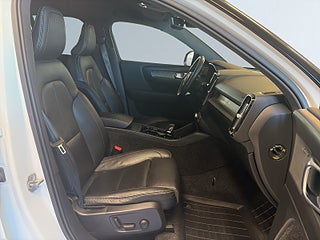 Volvo XC40 T5 AWD R-Design Dragkrok Mvärm Kamera Navi H/K-ljud S&V – bild 10