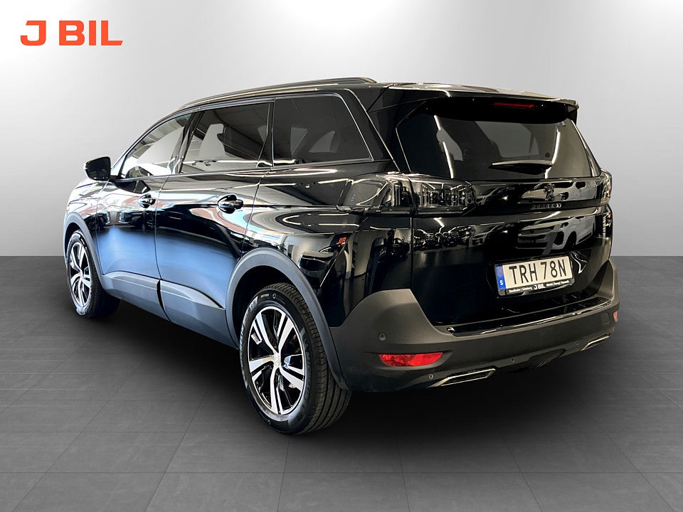 Bild på Peugeot 5008 GT+ 1.2 PT 130hk Aut 7-SITS B-KAMERA CARPLAY