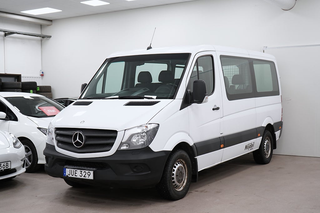 Mercedes-Benz Sprinter 316 NGT MINIBUSS 9-SITS 1-ÄGARE MOMS DRAG