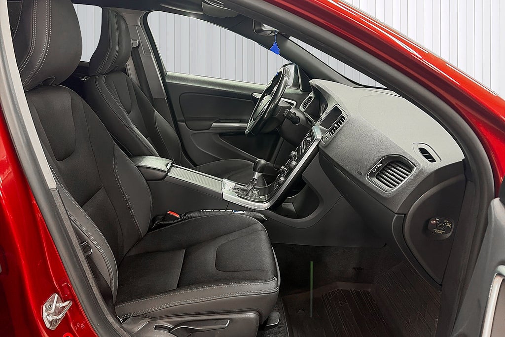 Volvo V60 2014