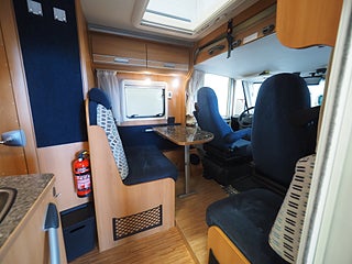 Husbil-integrerad Dethleffs Globebus 6 av 20