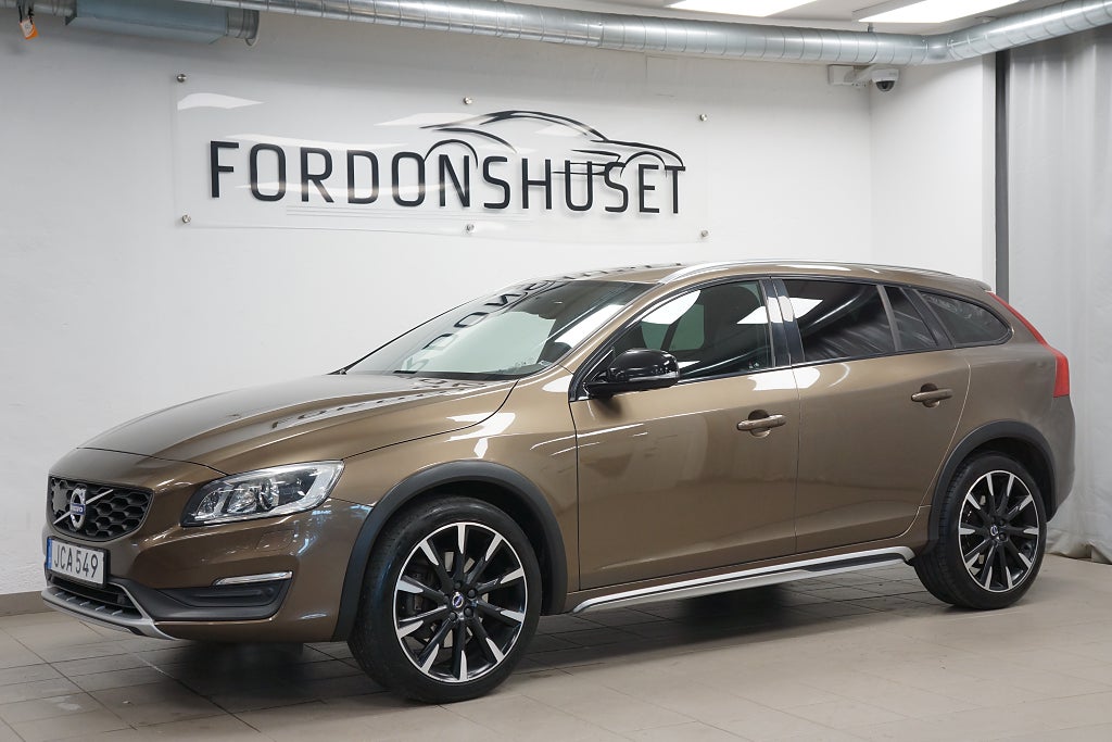 Volvo V60 Cross Country D4 190HK AWD AUT SUMMUM BUSINESS ED | SE SPEC.