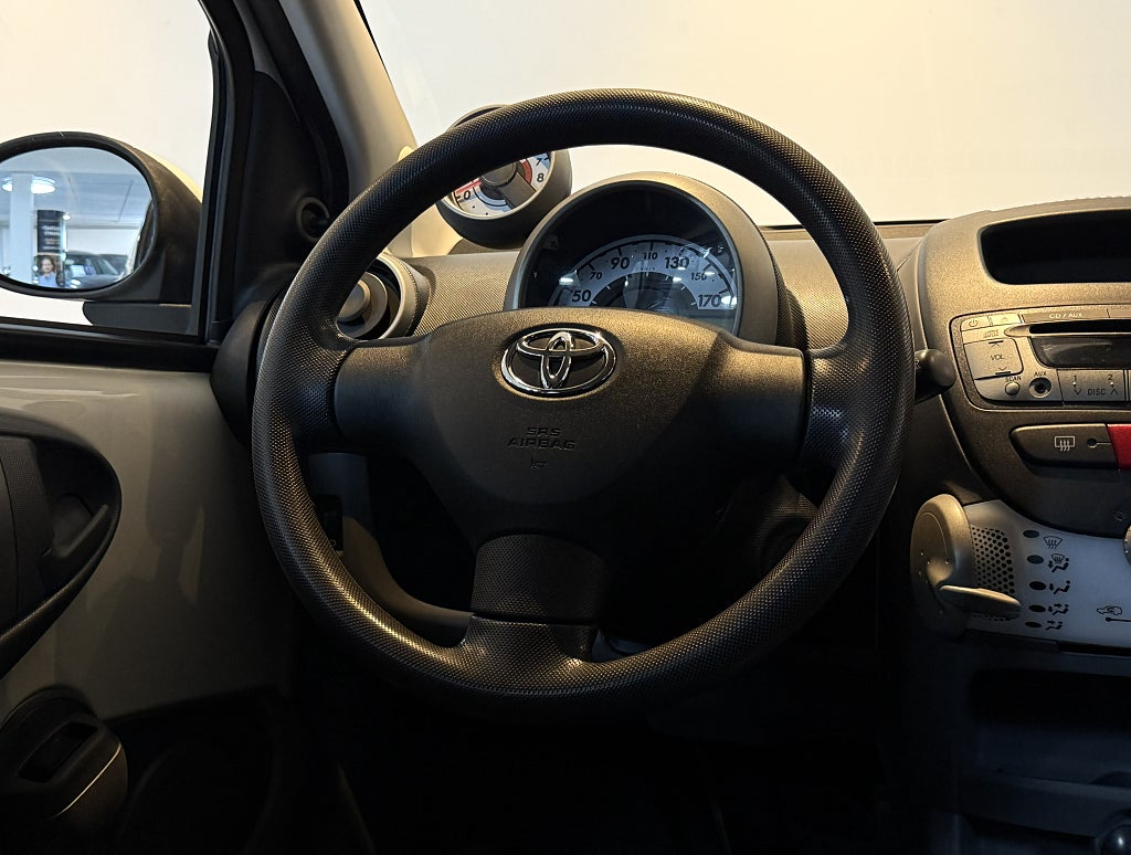 Toyota Aygo 5-dörrar 1.0 VVT-i MultiMode 68HK LÅGMIL AC AUTOMAT