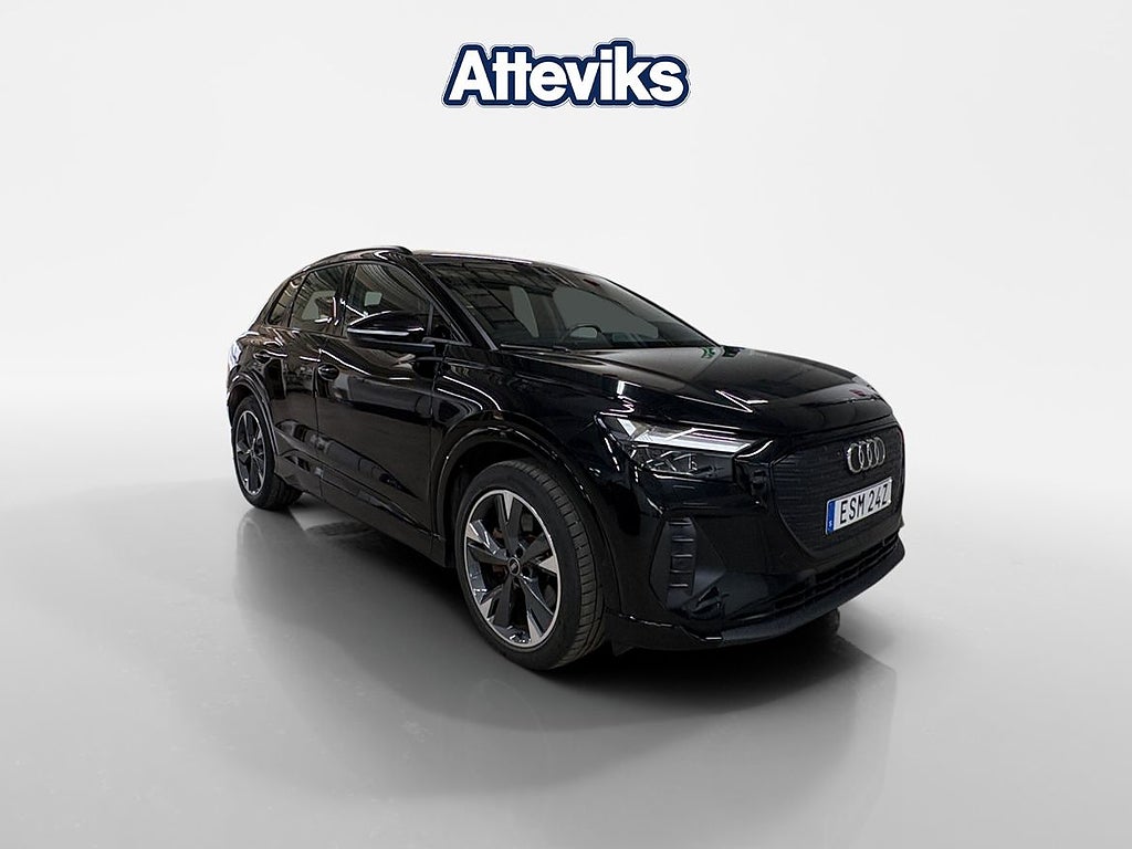 Audi Q4 50 QUATTRO/DRAG/SVART OPTIK