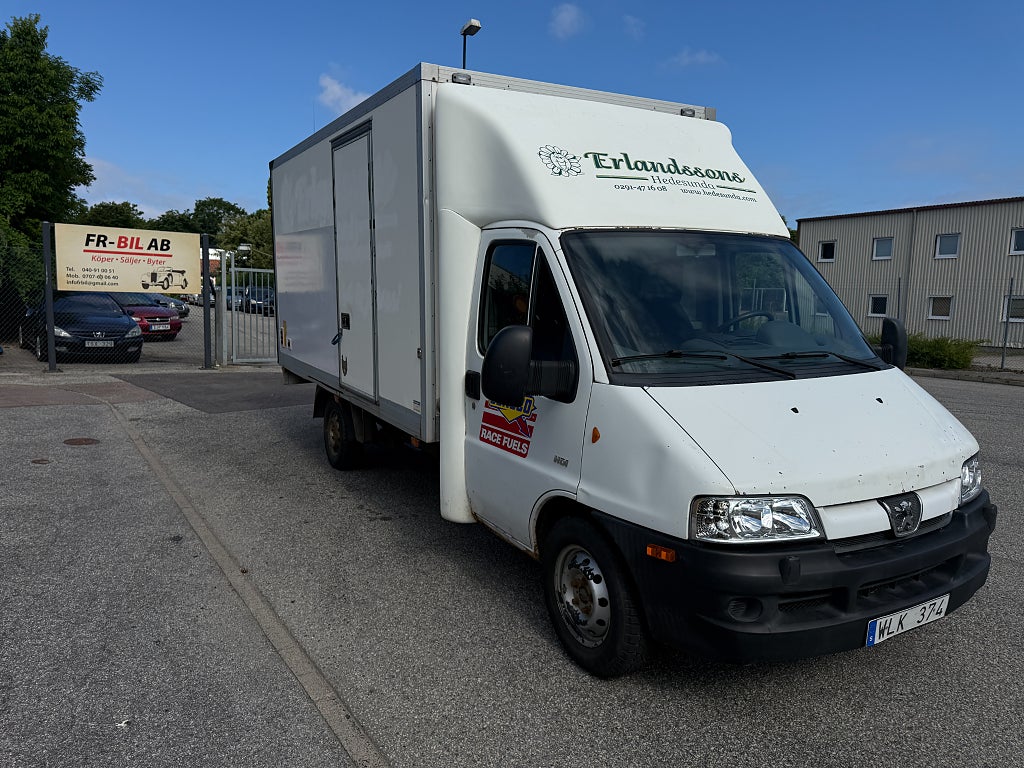 Peugeot Boxer  2.8 HDi 3-sits Lätt lastbil  baklyft,0% Ränta  