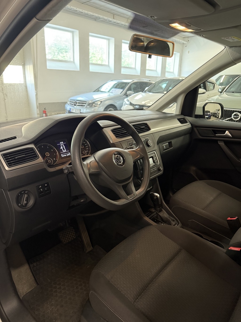 Volkswagen Caddy 2018, bild 6/10