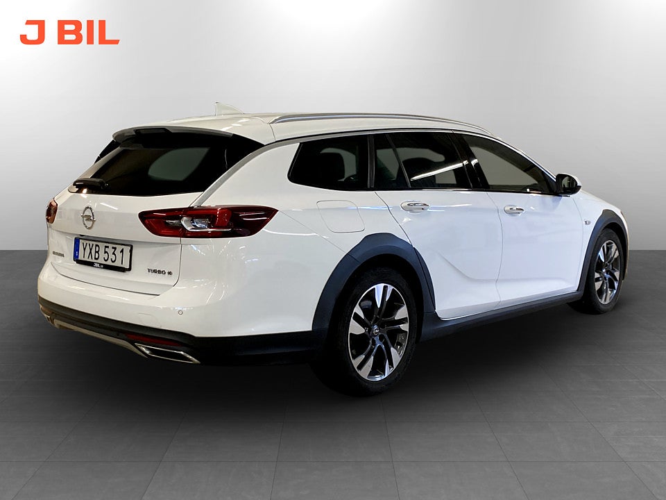 Bild på Opel Insignia Country Tourer Business 2.0 Turbo 260hk Aut 4WD BOSE