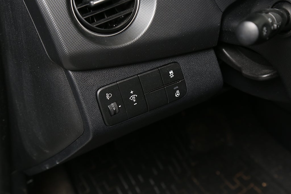 Hyundai i10 1,0 blue 67hk Trend CarPlay P-sensorer 2019