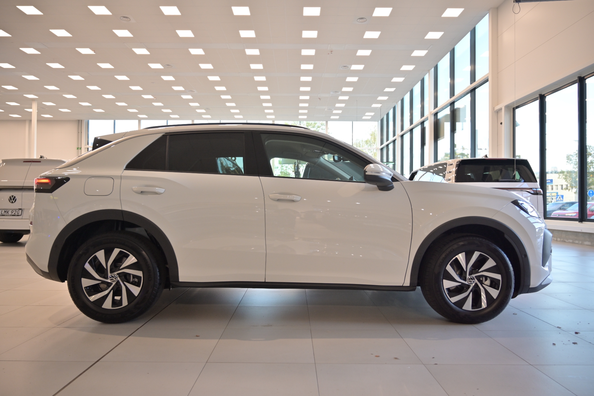 Volkswagen T-Roc 1.5 eTSI 150 hk 2027, bild 6/10