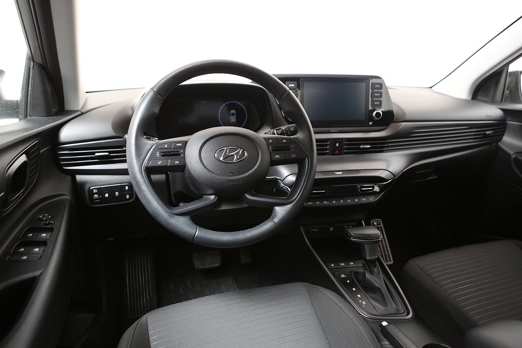 Hyundai i20 1,0 T-GDI 100hk Essential Aut 5D Motorvärmare 2022
