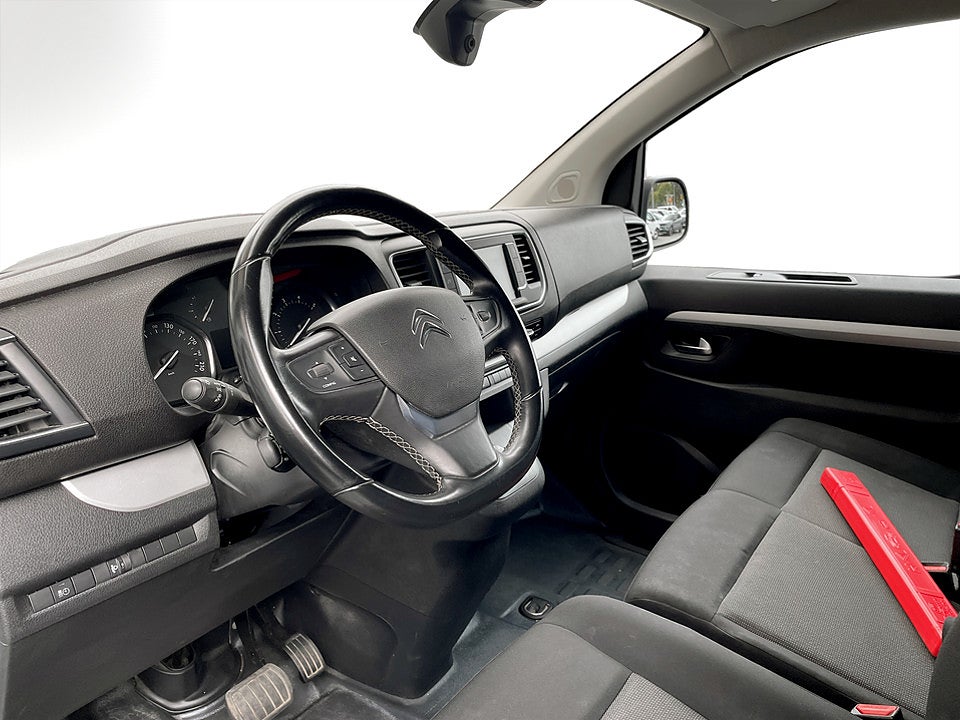Bild på Citroën Jumpy Business Premium 2.0 BHDi 145hk Aut L3 WEBASTO B-KAMERA