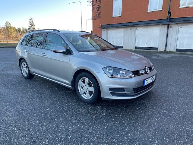 Volkswagen Golf Sportscombi 1.6 TDI BlueMotion Euro 5