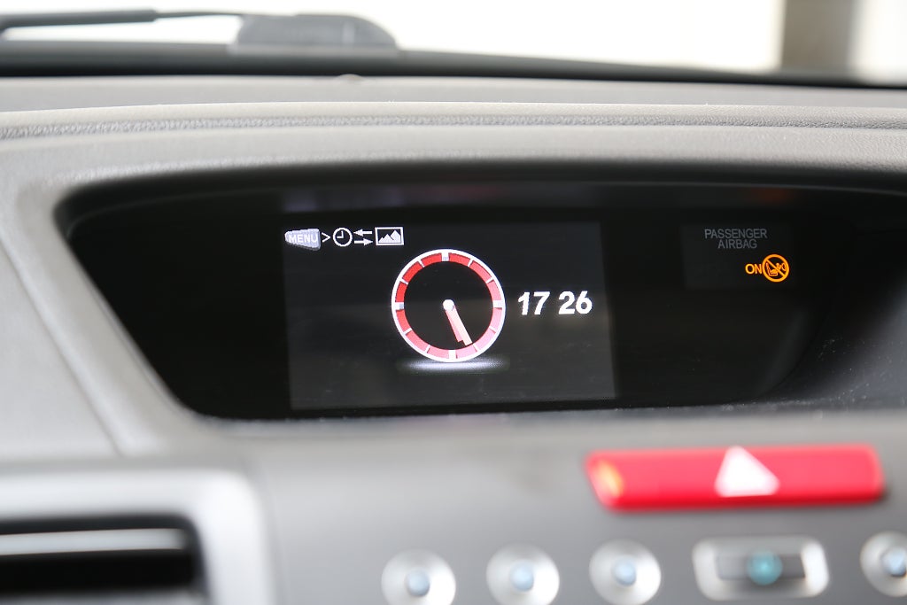 Honda CR-V 2,0 i-VTEC 155hk Elegance AWD Aut Extraljus Motorv Drag 2014