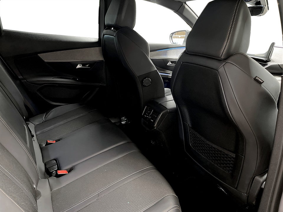 Bild på Peugeot 3008 GT 1.2 PT 130hk Aut B-KAMERA CARPLAY