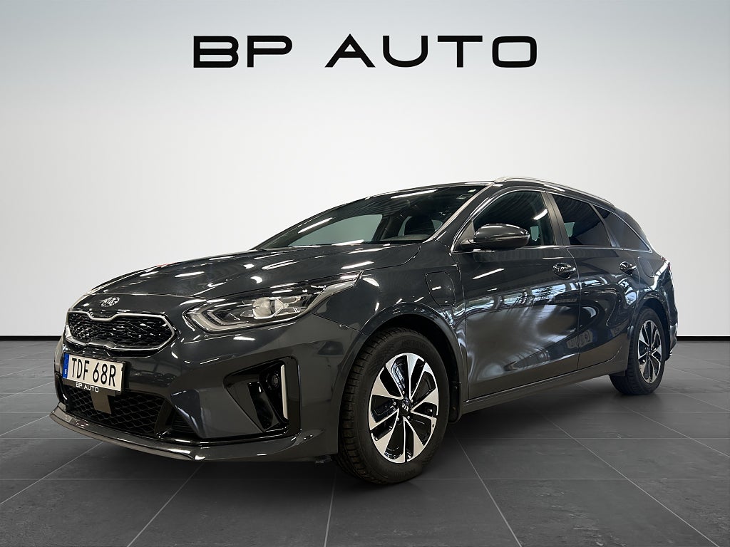 Kia Ceed SportswagonPlug-in HybridDCT Nyserv Kamera Drag Keyless