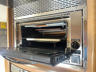 Husbil-integrerad Bürstner I 685 17 av 24