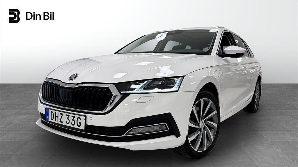 Skoda Octavia VIA COMBI STYLE 1,4 TSI IV 204 HK 6