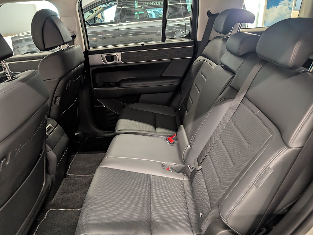 Hyundai Santa Fe PHEV Advanced 7-sits *Demo* thumbnail