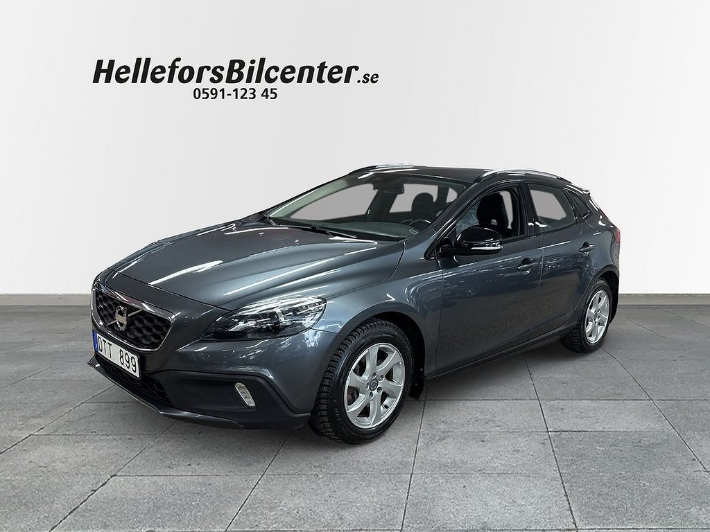 Volvo V40 Cross Country Volvo V40 Cross Contry AWD T4 AUT Summum Skinn Drag Vhjul