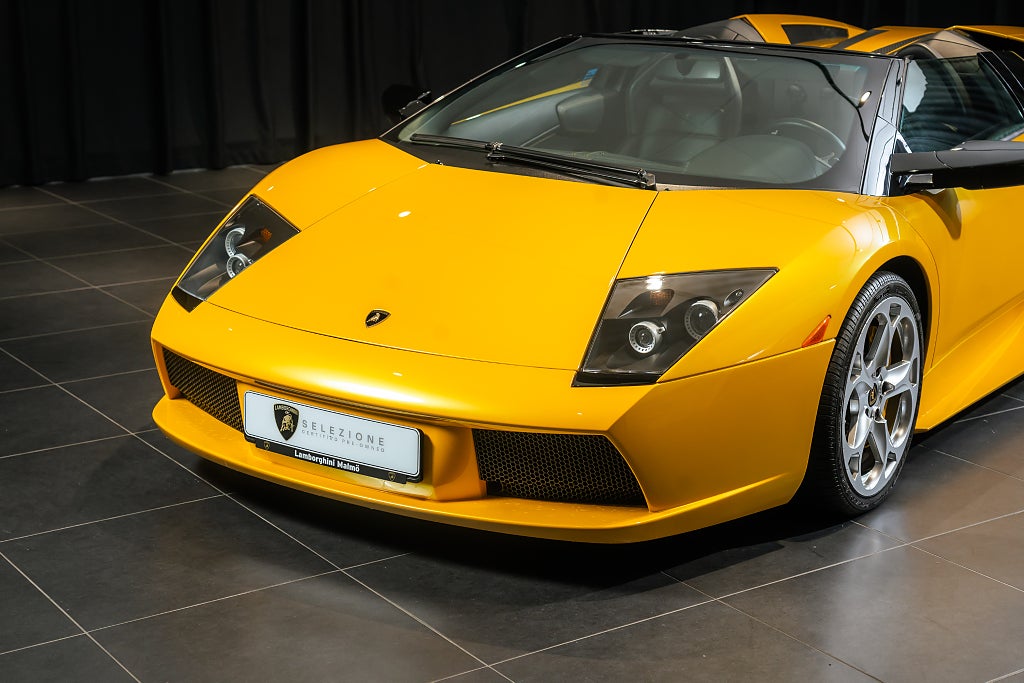 Gallery image 12 of 18