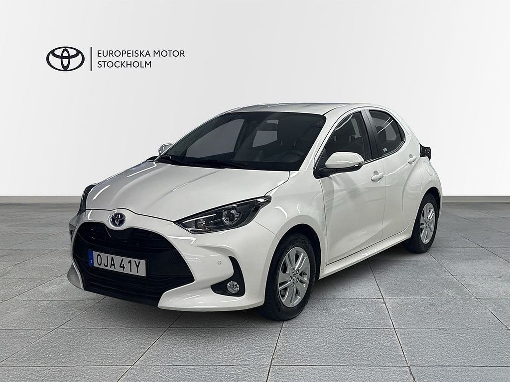 Toyota Yaris 1,5 HSD ACTIVE KOMFORT / P-SENS / VINTERHJUL