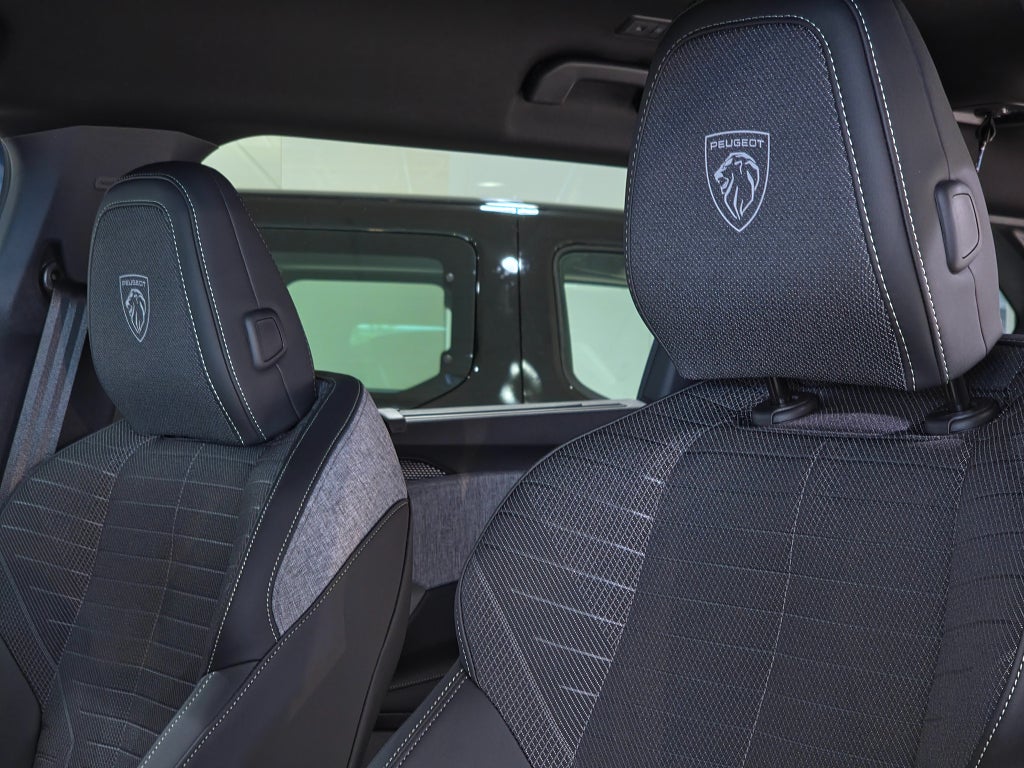 Bild på Peugeot 5008 GT Hybrid  Privatleasing 12mån inkl. Service 