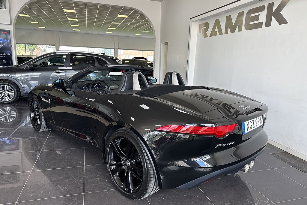 Jaguar F-Type 2014 - miniatyr 4