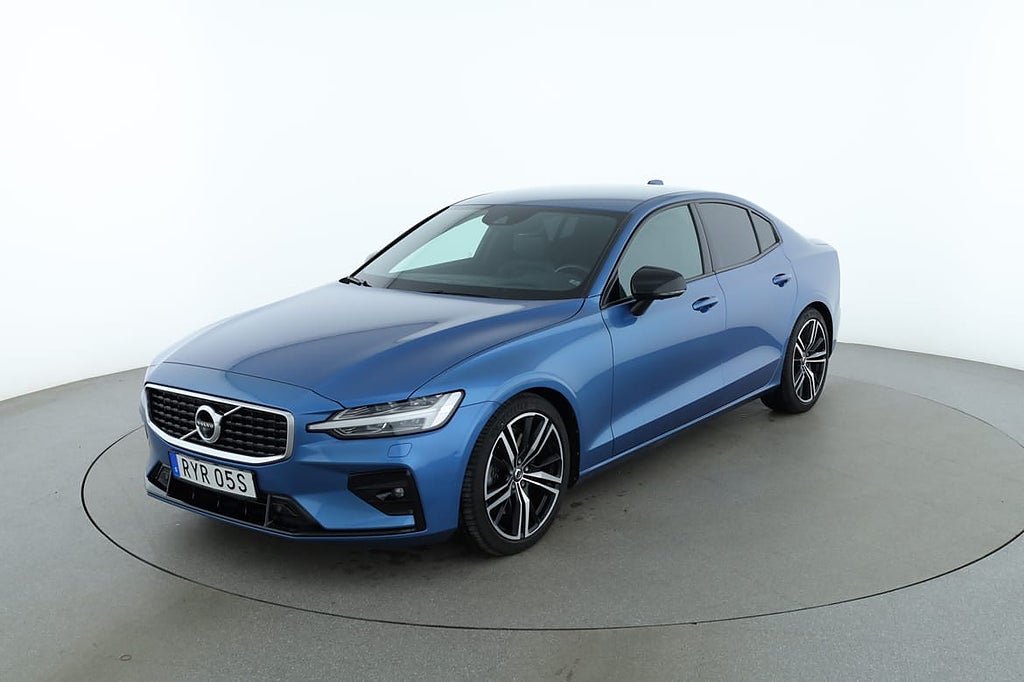 Volvo S60 T5 R-Design / VOC, CarPlay, HUD, BLIS