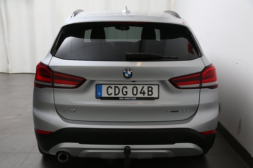 BMW X1 xDrive25e Plug-in xLine Aut Navi Kamera Drag 2021