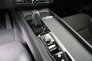 SUV Volvo XC60 23 av 28