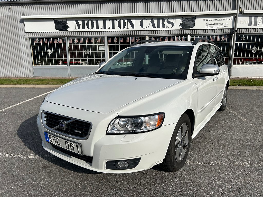 Volvo V50 D2 Momentum, R-Design Euro 5