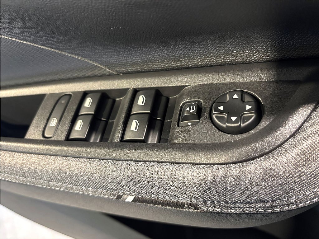 Bild på Opel Frontera GS Hybrid 136hk - DEMO