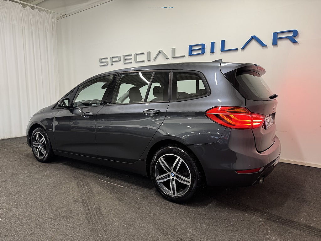 BMW 218i 2017 - miniatyr 3