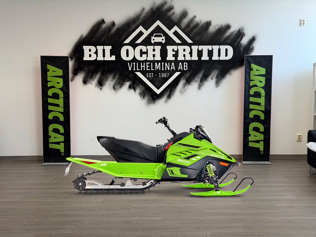 Arctic Cat ZR 200 Boka innan 20 mars