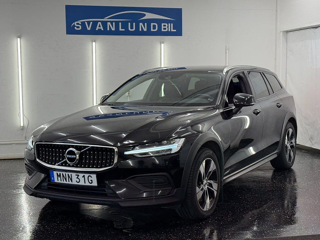 Volvo V60 Cross Country B4 AWD Geartronic Momentum Euro 6